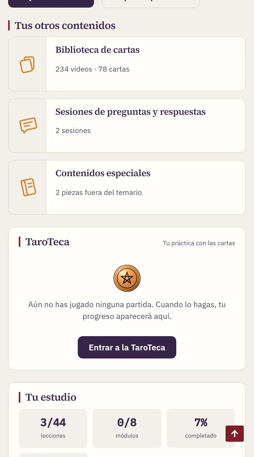 Ayuda del curso 4 Mi curso en el móvil: la sección «Tus otros contenidos» con la Biblioteca de cartas, las Sesiones de preguntas y respuestas y los Contenidos especiales.